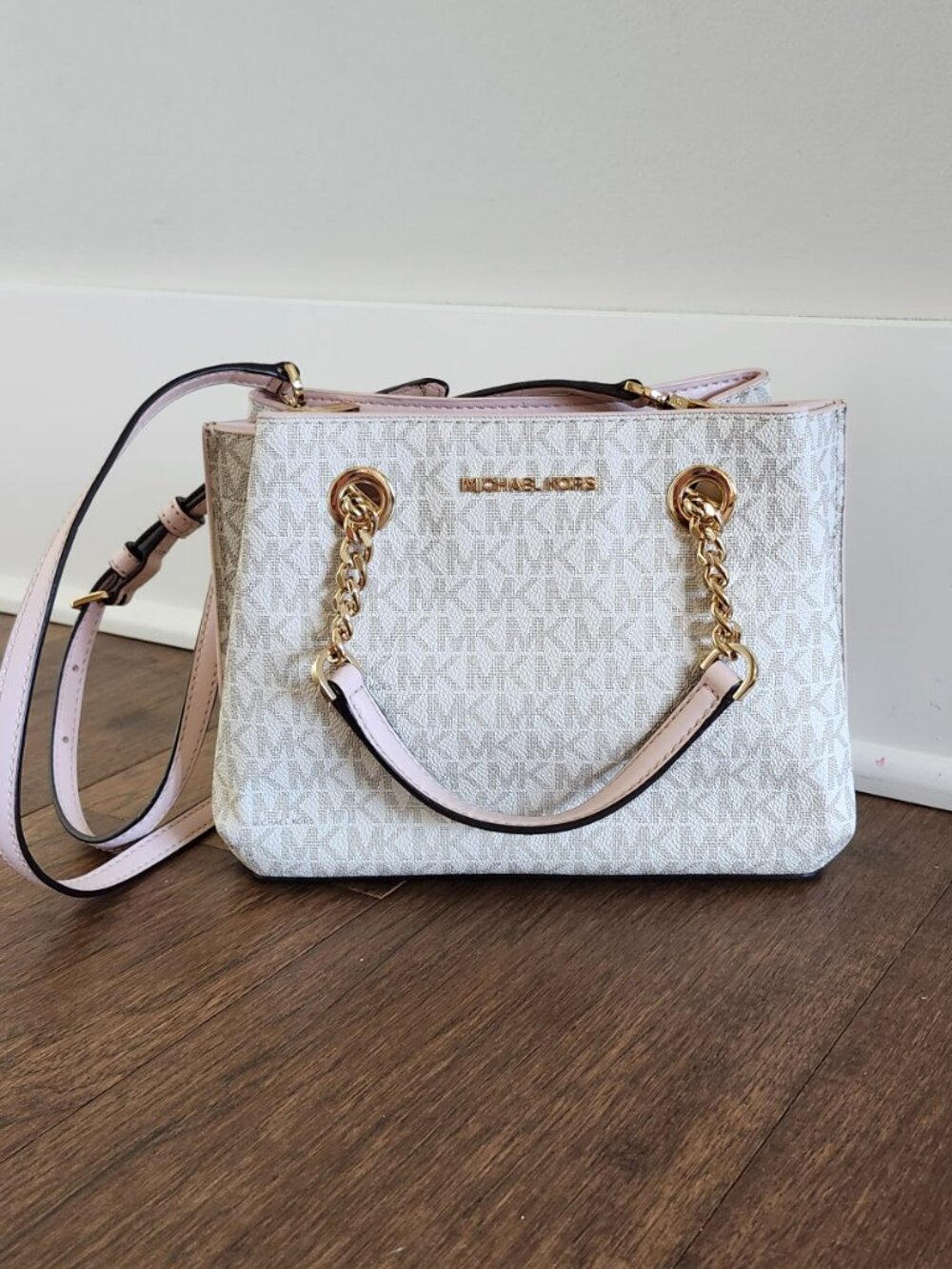 Michael Kors Jet Set Medium Chain Shoulder Tote – Vanilla/Pink – NWOT - Picture 2 of 15